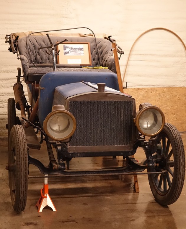 This 1907 Roadster is in need of a full restoration. The engine parts are in boxes!